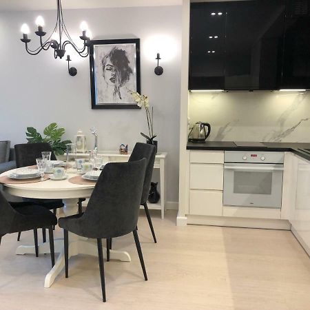 Apartament Blizej Morza Sorrento Z Garazem 科沃布热格 外观 照片