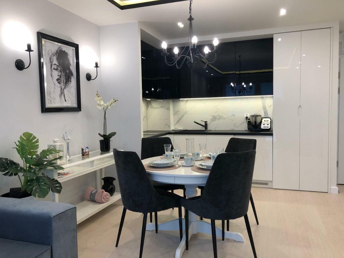 Apartament Blizej Morza Sorrento Z Garazem 科沃布热格 外观 照片